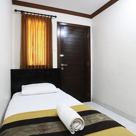 Pondok 3 Mertha Kuta  Exterior photo